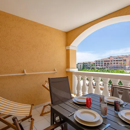 Le Village De Cap Esterel - Maeva - Climatise + Coin 4 Personnes - Confort Mae-1303